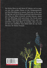 Laden Sie das Bild in den Galerie-Viewer, Die kleine Hexe