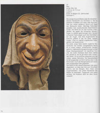 Laden Sie das Bild in den Galerie-Viewer, Alte Masken aus der Innerschweiz